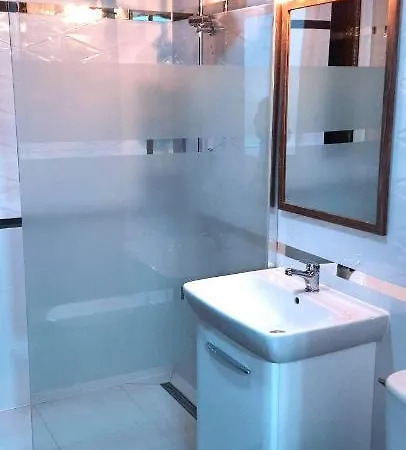 Oda ve Kahvaltı Osrodek Kolonijny Bazylak
