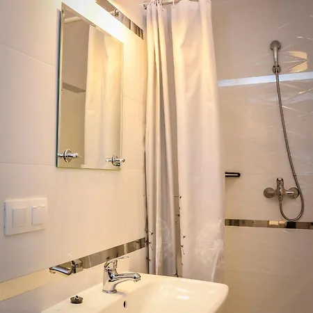Osrodek Kolonijny Bazylak 3*